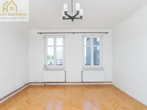 Prodej bytu 2+1, Hradec Králové, Pospíšilova, 69 m2