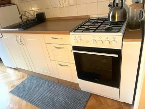 Pronájem bytu 2+kk, Liberec, Sládkova, 42 m2