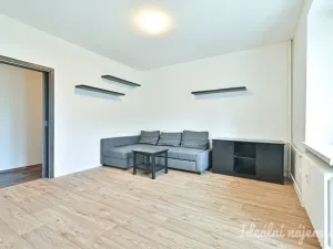Pronájem bytu 3+kk, Brno - Líšeň, Bačovského, 72 m2