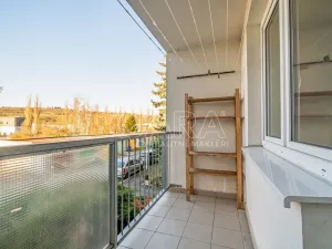 Pronájem bytu 3+1, Kralupy nad Vltavou - Mikovice, 28. října, 64 m2