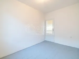 Pronájem bytu 3+1, Kralupy nad Vltavou - Mikovice, 28. října, 64 m2