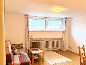 Prodej bytu 2+kk, Praha - Bubeneč, Lotyšská, 39 m2