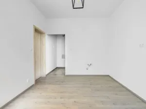 Prodej bytu 2+kk, Trutnov - Poříčí, Voletinská, 50 m2