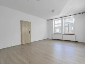 Prodej bytu 2+kk, Trutnov - Poříčí, Voletinská, 50 m2