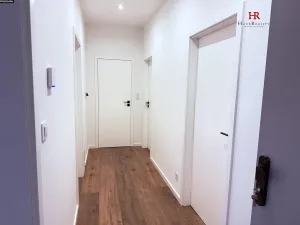 Pronájem bytu 3+kk, Benešov, Ulrichova, 75 m2