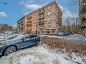 Prodej bytu 3+1, Karlovy Vary - Drahovice, Vítězná, 93 m2