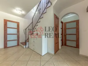 Prodej rodinného domu, Mladá Boleslav - Jemníky, 227 m2