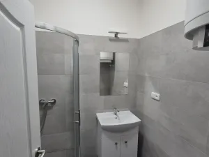 Pronájem bytu 2+kk, Praha - Strašnice, Věšínova, 50 m2