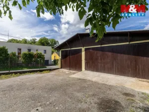 Prodej obchodního prostoru, Staříč, 92 m2