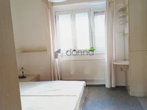 Pronájem bytu 2+kk, Praha, Ve struhách, 50 m2