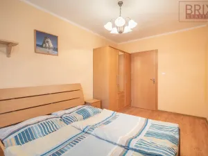 Pronájem bytu 2+kk, Praha, Kurzova, 43 m2
