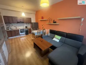 Prodej bytu 2+kk, Milovice - Mladá, Slepá, 40 m2