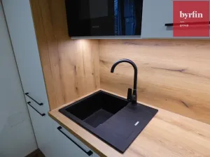 Pronájem bytu 2+kk, Opava, Těšínská, 36 m2