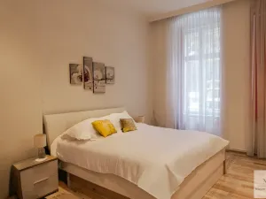 Prodej bytu 3+1, Karlovy Vary, Sadová, 103 m2