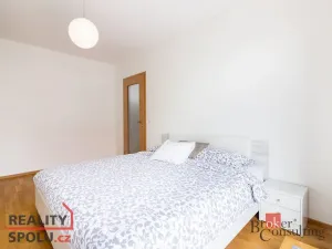 Pronájem bytu 3+kk, Praha - Řeporyje, Wiesenthalova, 76 m2