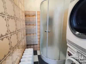 Prodej rodinného domu, Návsí, Jahodová, 240 m2