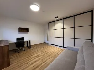 Pronájem bytu 3+kk, Český Krumlov, Za Jitonou, 76 m2