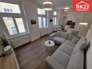 Pronájem bytu 2+kk, Mariánské Lázně, Hlavní třída, 45 m2