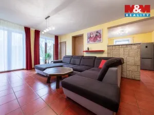 Prodej rodinného domu, Hradešín, 350 m2