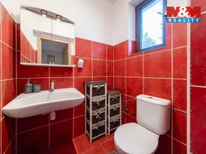 Prodej rodinného domu, Hradešín, 350 m2