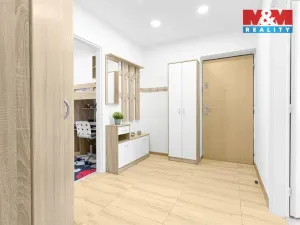 Prodej bytu 3+1, Tábor, Trocnovská, 80 m2