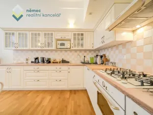 Pronájem bytu 3+1, Praha - Vinohrady, Záhřebská, 106 m2