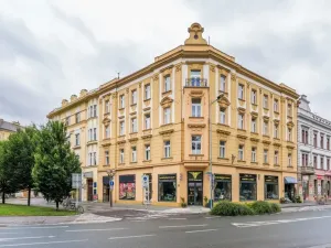 Pronájem bytu 1+kk, Hradec Králové, náměstí Svobody, 30 m2