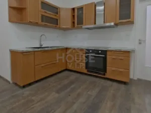 Prodej bytu 3+1, Praha, Novákových, 84 m2