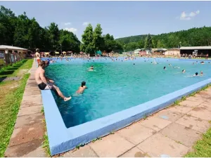 Prodej rodinného domu, Pecka, 300 m2