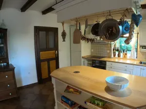 Prodej chalupy, Pecka, 300 m2