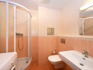 Pronájem bytu 1+kk, Praha - Holešovice, Osadní, 32 m2