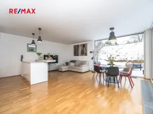 Pronájem vily, Praha - Lysolaje, 150 m2