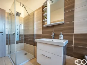 Prodej rodinného domu, Všejany, Na Prstýnku, 256 m2