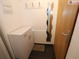 Pronájem bytu 2+1, Cheb, Vrchlického, 68 m2