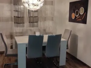 Pronájem bytu 2+1, Cheb, Vrchlického, 68 m2