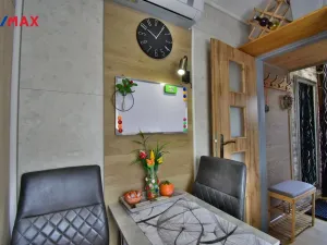 Pronájem bytu 1+kk, Hradec Králové - Plačice, Vilová, 18 m2