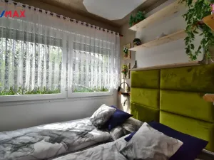 Pronájem bytu 1+kk, Hradec Králové - Plačice, Vilová, 18 m2