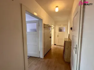 Prodej bytu 4+1, Broumov - Kolonie 5.května, Družstevní, 74 m2