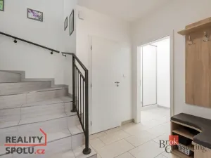 Prodej rodinného domu, Rajhradice, Za Sokolovnou, 120 m2