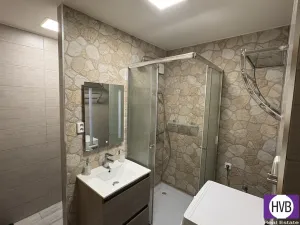 Pronájem bytu 3+kk, Praha, Veltruská, 55 m2