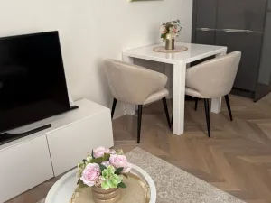 Pronájem bytu 2+kk, Praha - Vinohrady, U Zvonařky, 38 m2