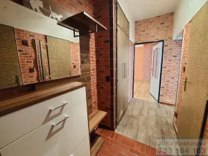 Prodej bytu 2+1, Krnov - Pod Cvilínem, SPC S, 55 m2