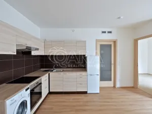 Pronájem bytu 2+kk, Praha - Žižkov, Hartigova, 39 m2