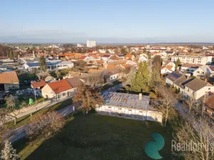 Prodej obchodního prostoru, Městec Králové, Míru, 180 m2