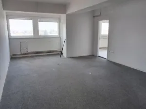 Pronájem kanceláře, Olomouc, Šlechtitelů, 228 m2