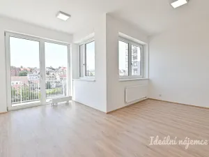 Pronájem bytu 2+kk, Brno, Střední, 60 m2