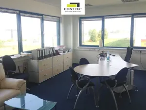 Pronájem skladu, Praha - Malešice, Tiskařská, 1098 m2