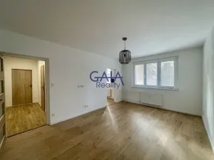 Pronájem bytu 2+1, Veselí nad Moravou, Lány, 60 m2