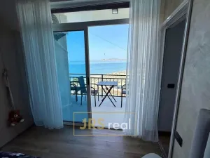 Prodej bytu 2+kk, Durres, Albánie, 65 m2
