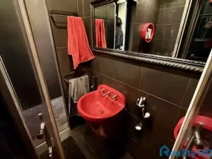 Prodej bytu 2+kk, Praha - Kobylisy, Třebenická, 38 m2